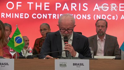 Cover of video: 11.07.2025 (Belém - PA) Lula speaks in plenary in Thematic Session about the 10th anniversary of the Paris Agreement